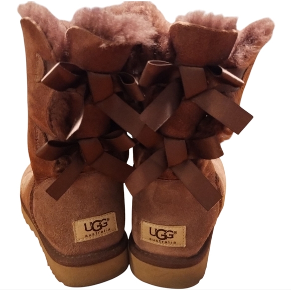 Uggs Bailey Bow II Purple - Picture 1 of 15